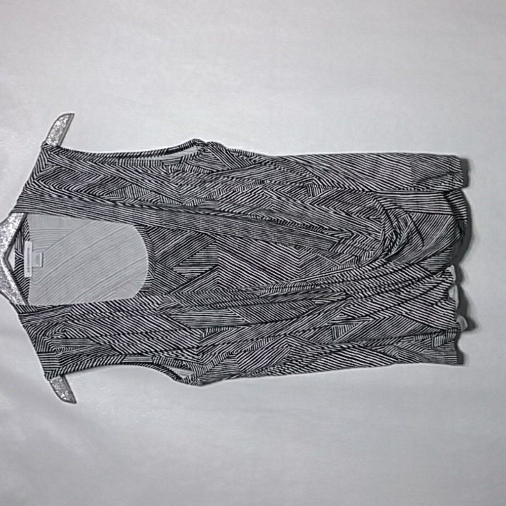 Liz Claiborne Women's Cross Over Top Size L